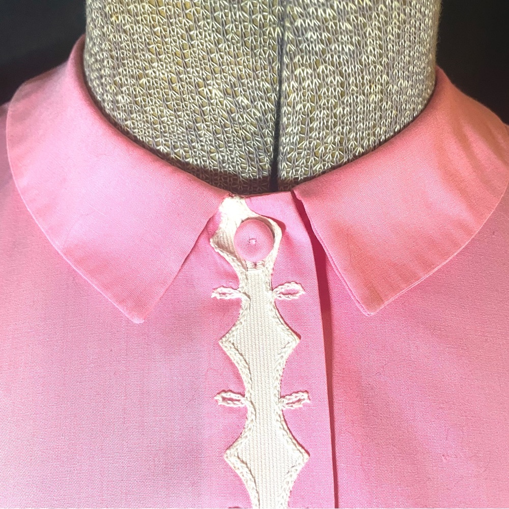 🖤 Vintage 🖤 Darling Bubble Gum Pink Short Sleeve Blouse by Ship n’ Shore 🖤